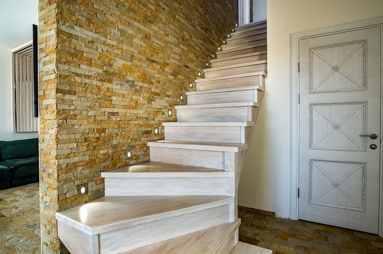 Agencement 64, Agencement Salies-de-Béarn, Cuisiniste 64, Cuisiniste Salies-de-Béarn, Escliers bois 64, Escliers bois Salies-de-Béarn, Menuiserie alu 64, Menuiserie alu Salies-de-Béarn, Menuiserie bois 64, Menuiserie bois Salies-de-Béarn, Menuiserie extérieur 64, Menuiserie extérieur Salies-de-Béarn, Menuiserie intérieur 64, Menuiserie intérieur Salies-de-Béarn, Menuiserie PVC 64, Menuiserie PVC Salies-de-Béarn, Parquet 64, Parquet Salies-de-Béarn